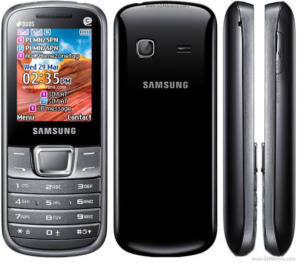 Samsung বাটন মোবাইল ফোনের দাম বাংলাদেশে 2022